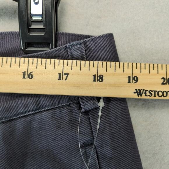 NWT Cabela's Casuals Wrinkle-Free Gray Chino Pants Men's 38x30 Pleated Teflon - Picture 6 of 10